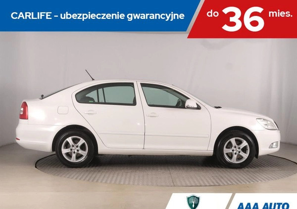 Skoda Octavia cena 21000 przebieg: 270200, rok produkcji 2012 z Jasień małe 232